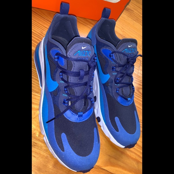 Men’s Nike Air Max 270 React Sneakers - Picture 8 of 8